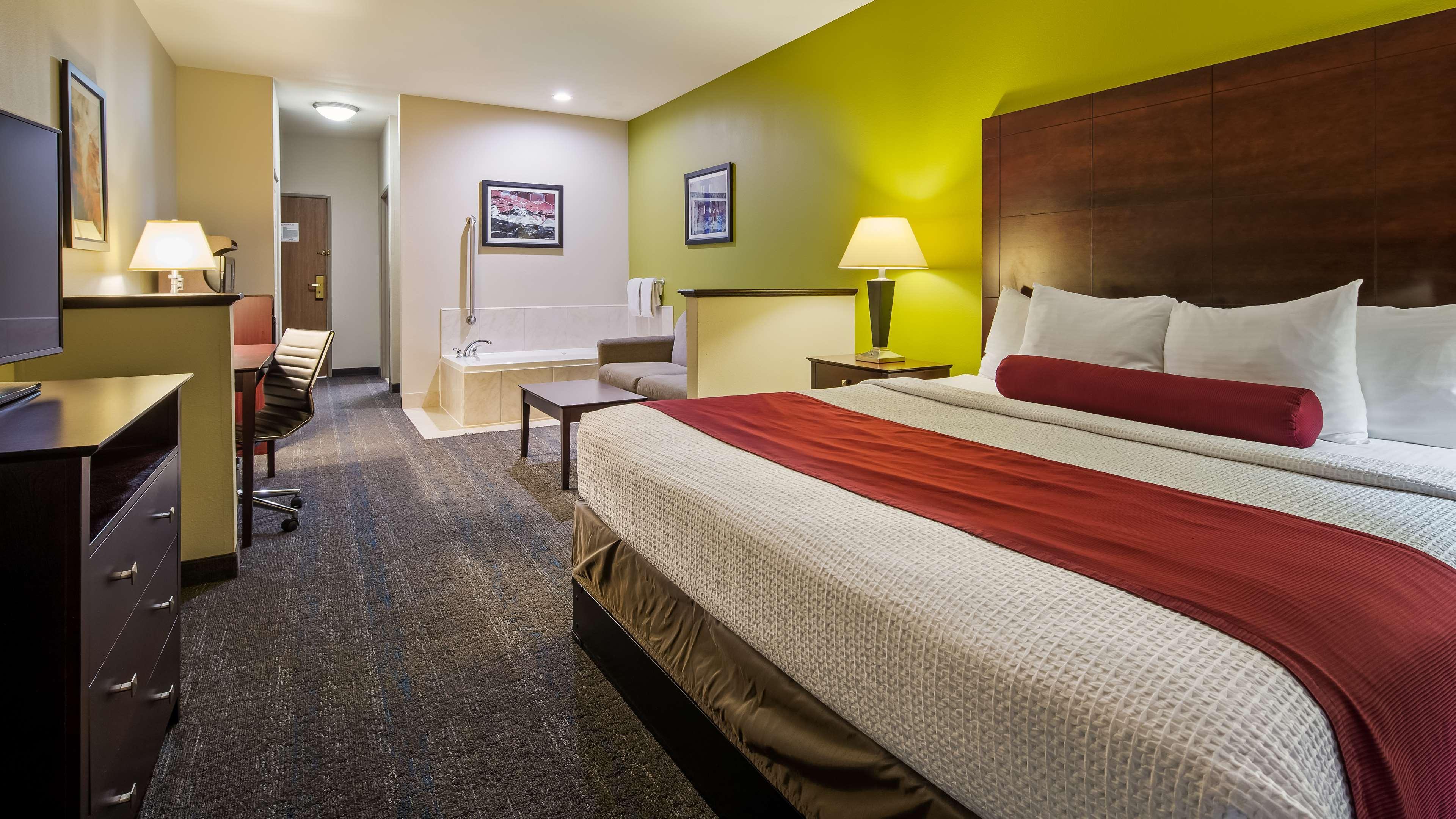 Best Western Plus Mansfield Inn And Suites Exterior photo