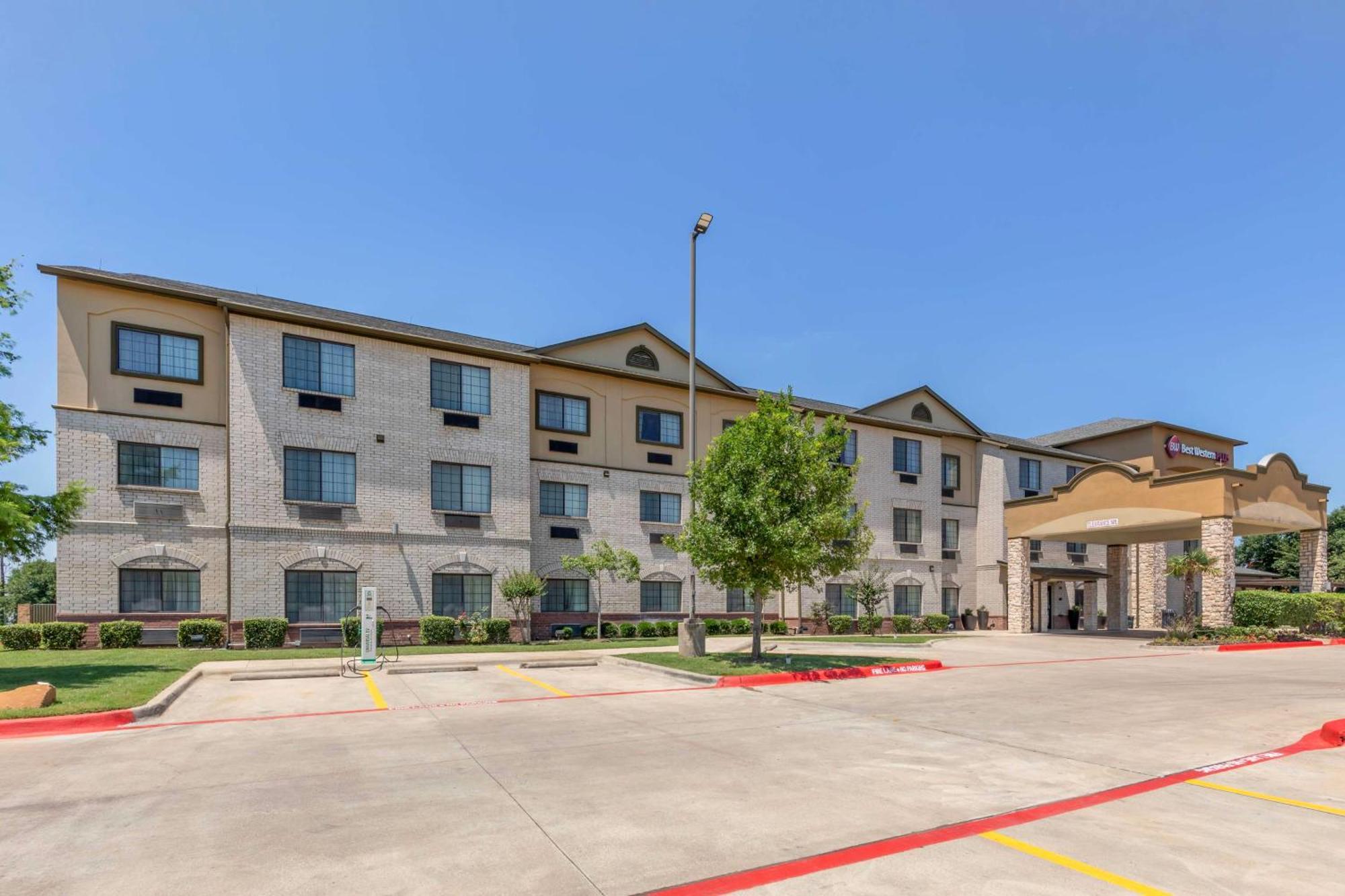 Best Western Plus Mansfield Inn And Suites Exterior photo