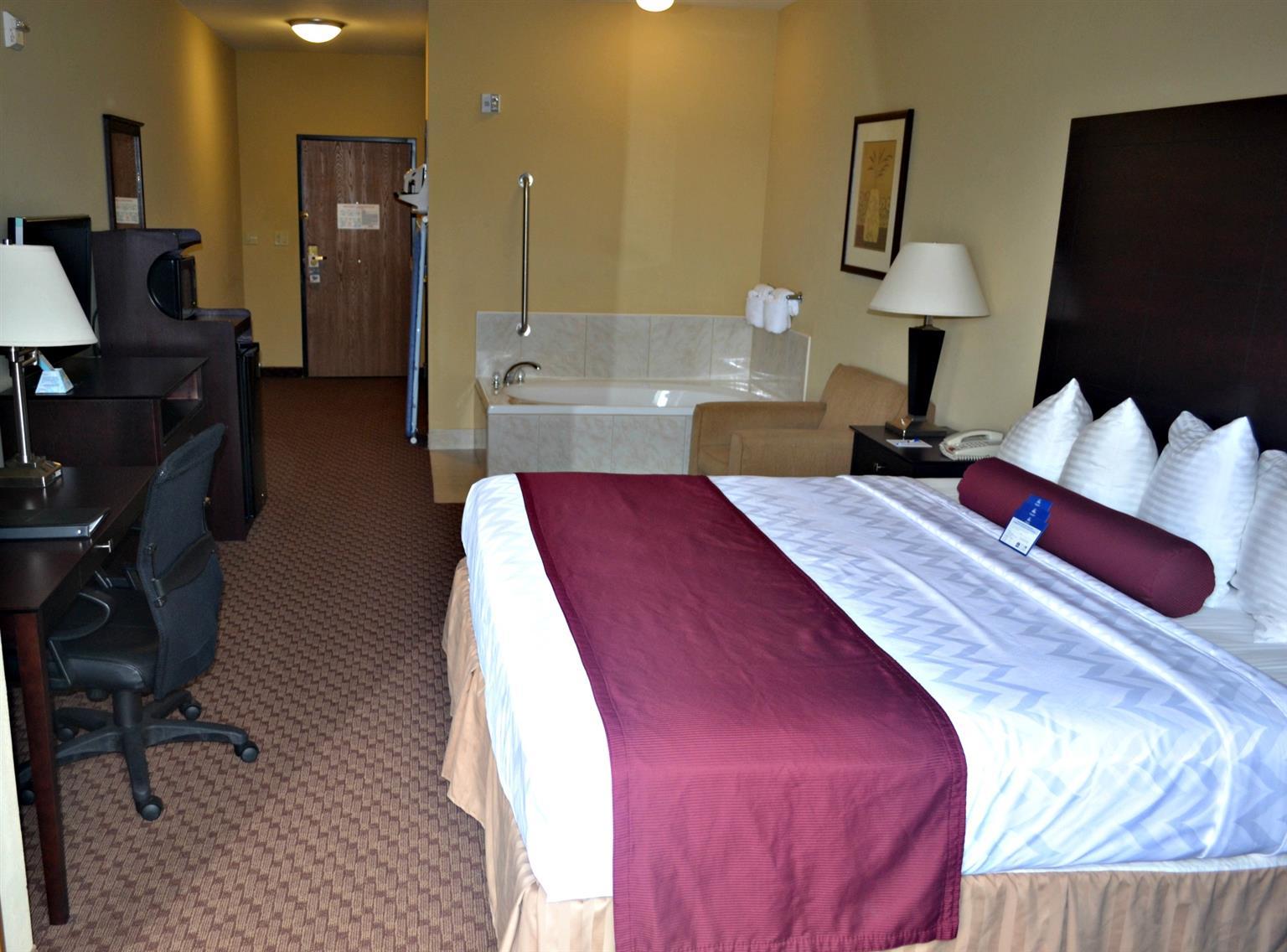 Best Western Plus Mansfield Inn And Suites Room photo